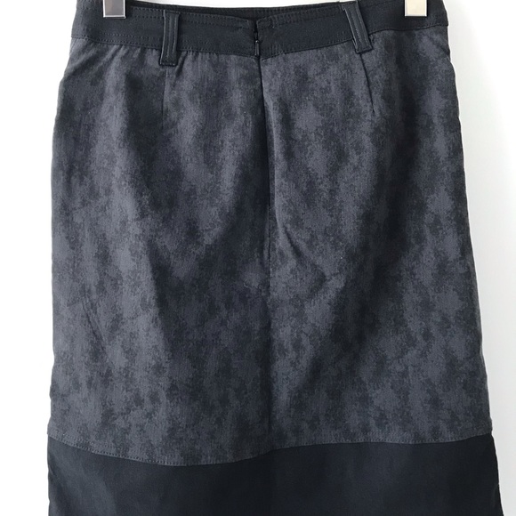 🍂 San Francisco Women Gray Mid Skirt 🍂 - Picture 5 of 7